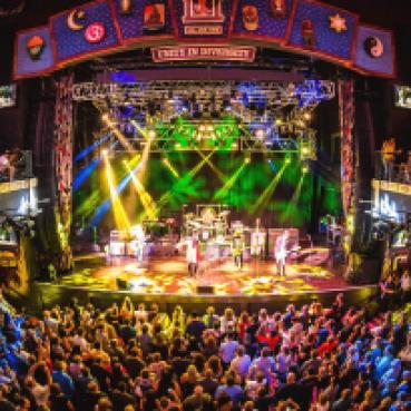 House of Blues Music Hall during performance of Heart
